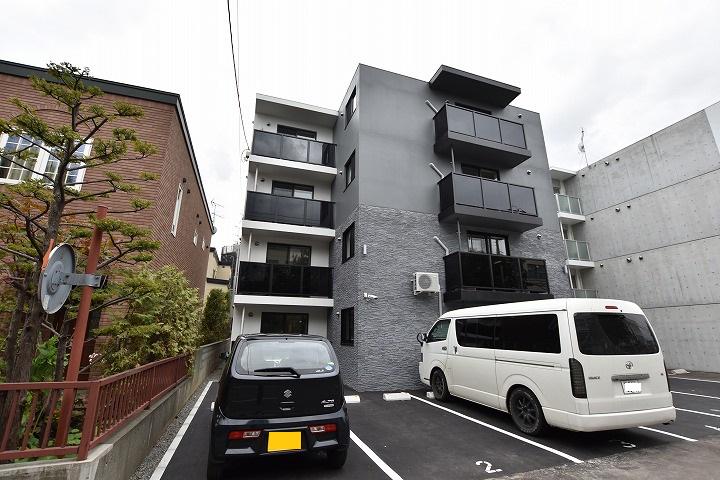 エアフォルク八軒