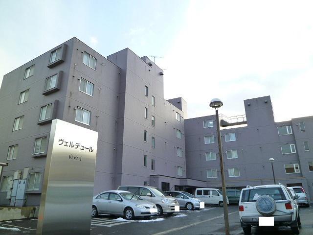 ヴェルデュール山の手