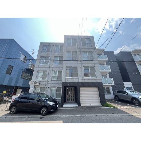 フィオリトゥラハッサム