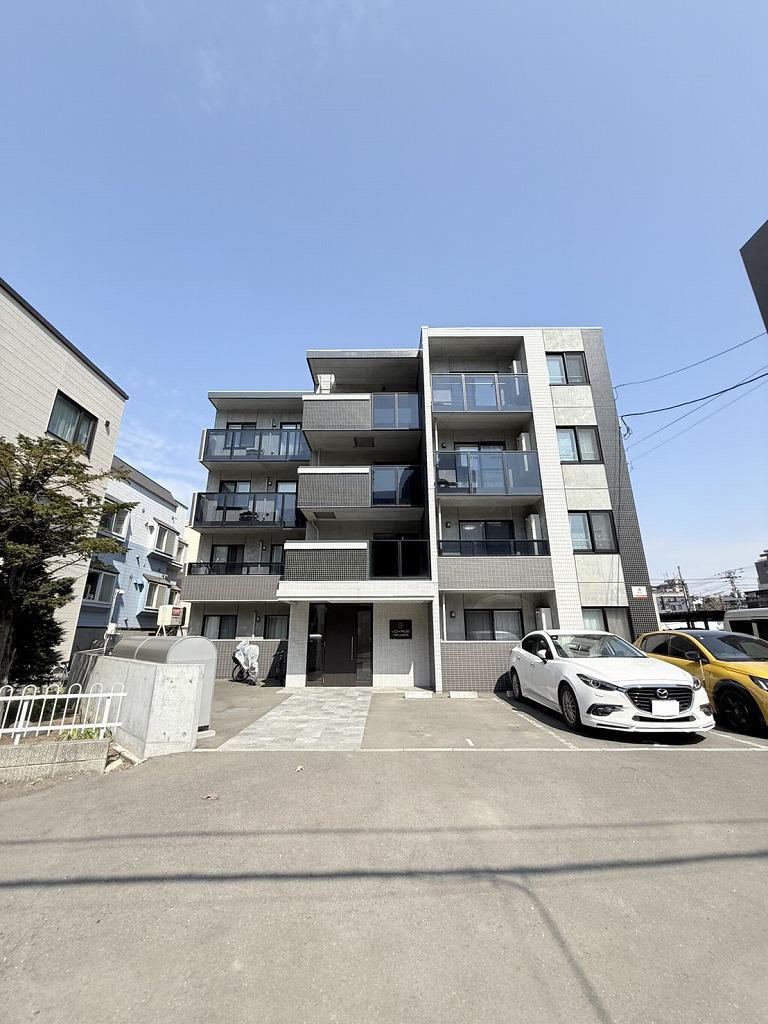 ヴォヤージュ円山