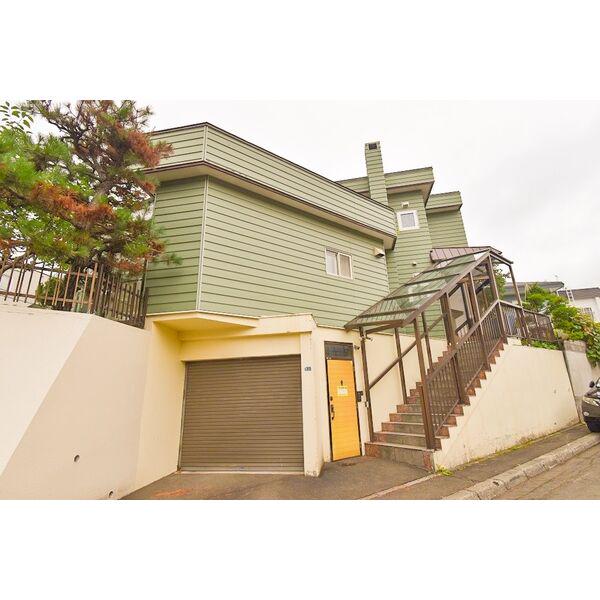 北海道札幌市南区北ノ沢9丁目の戸建賃貸