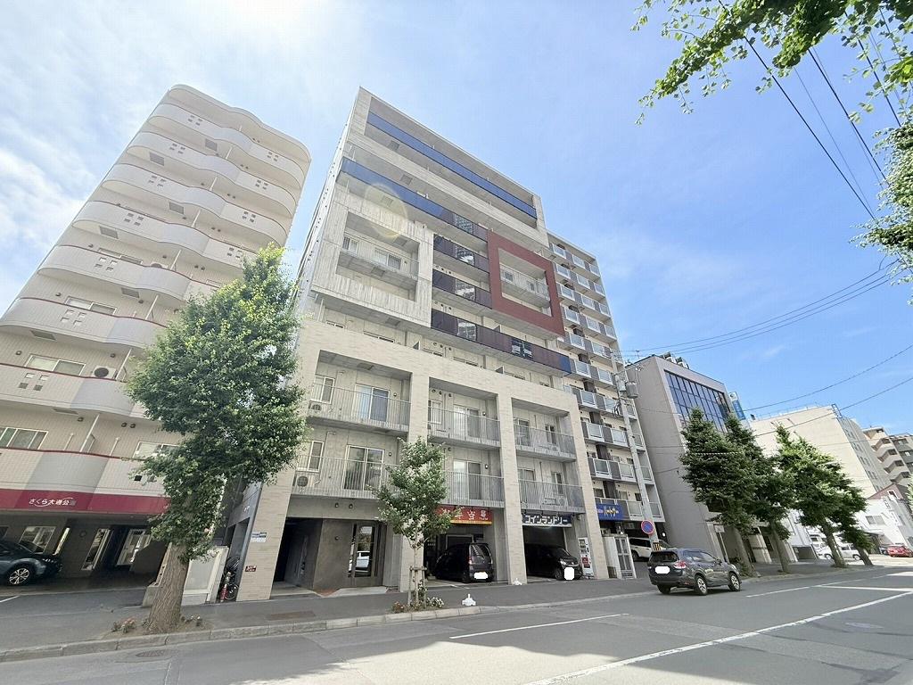 ラヴェーラ大通公園