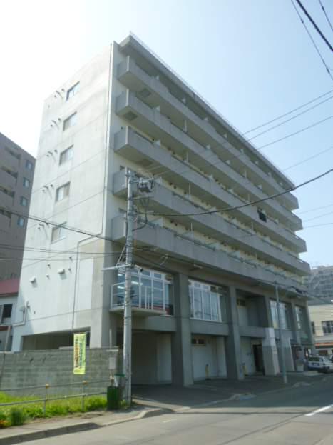 ビバリーヒルズ(1K/3階)