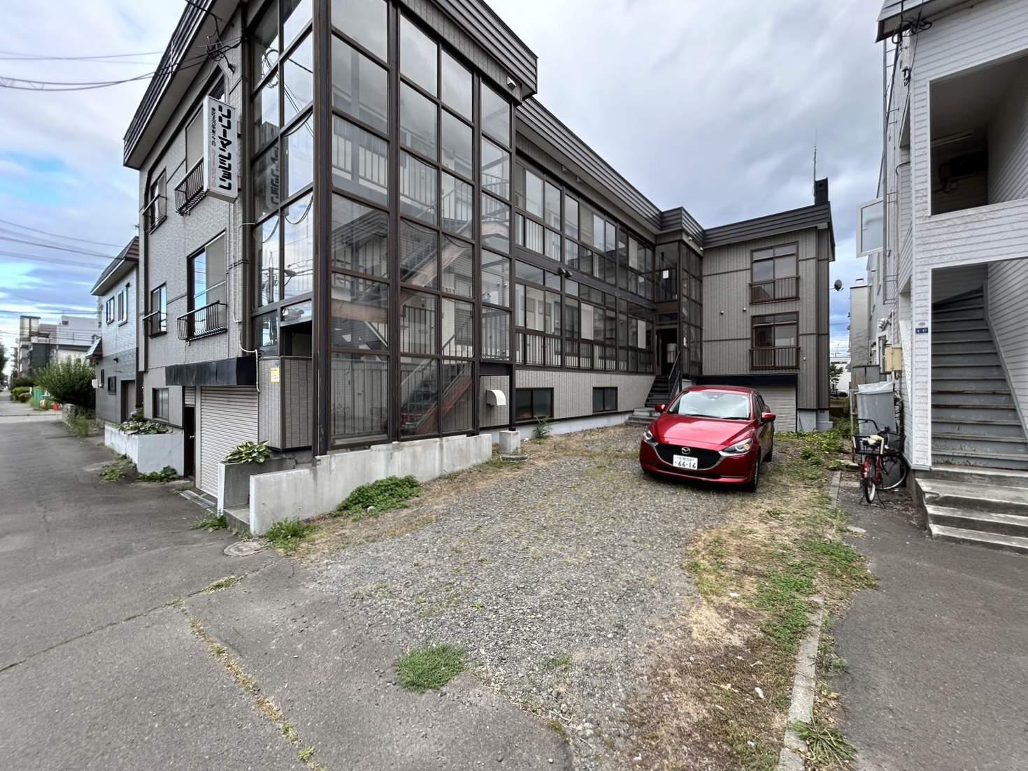 リリーマンション