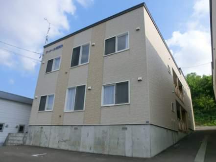 ラ・メール桂岡B