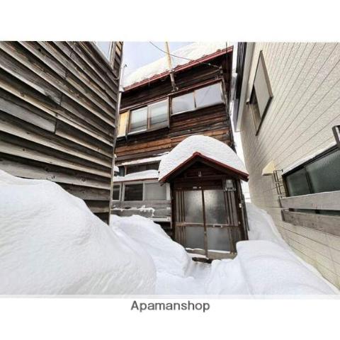 すずらん荘B棟(1LDK/2階)