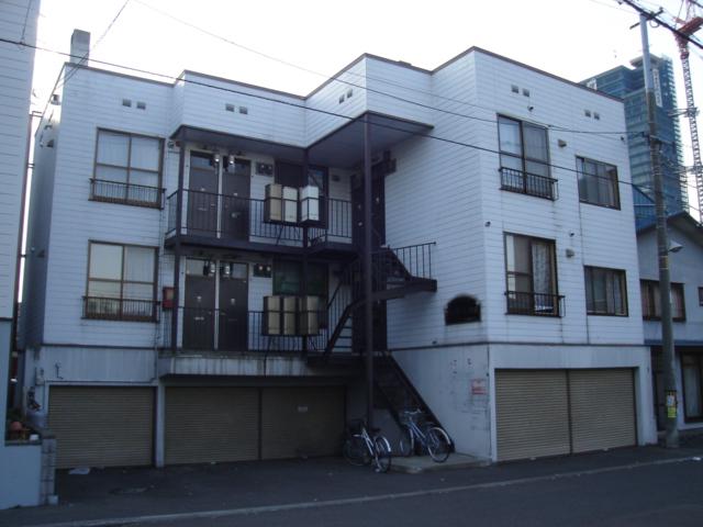 グランドール鈴木