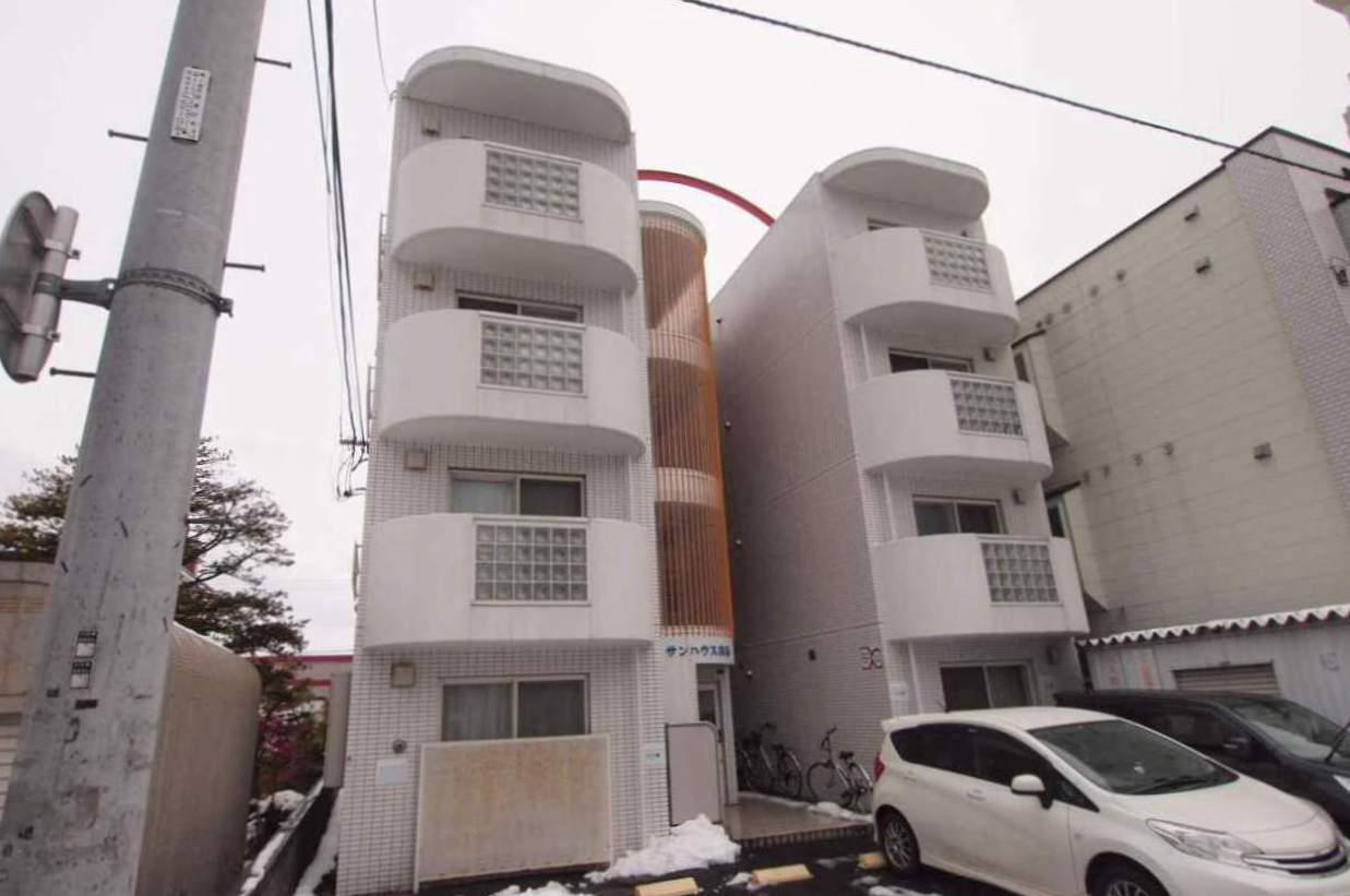 サンハウス白石