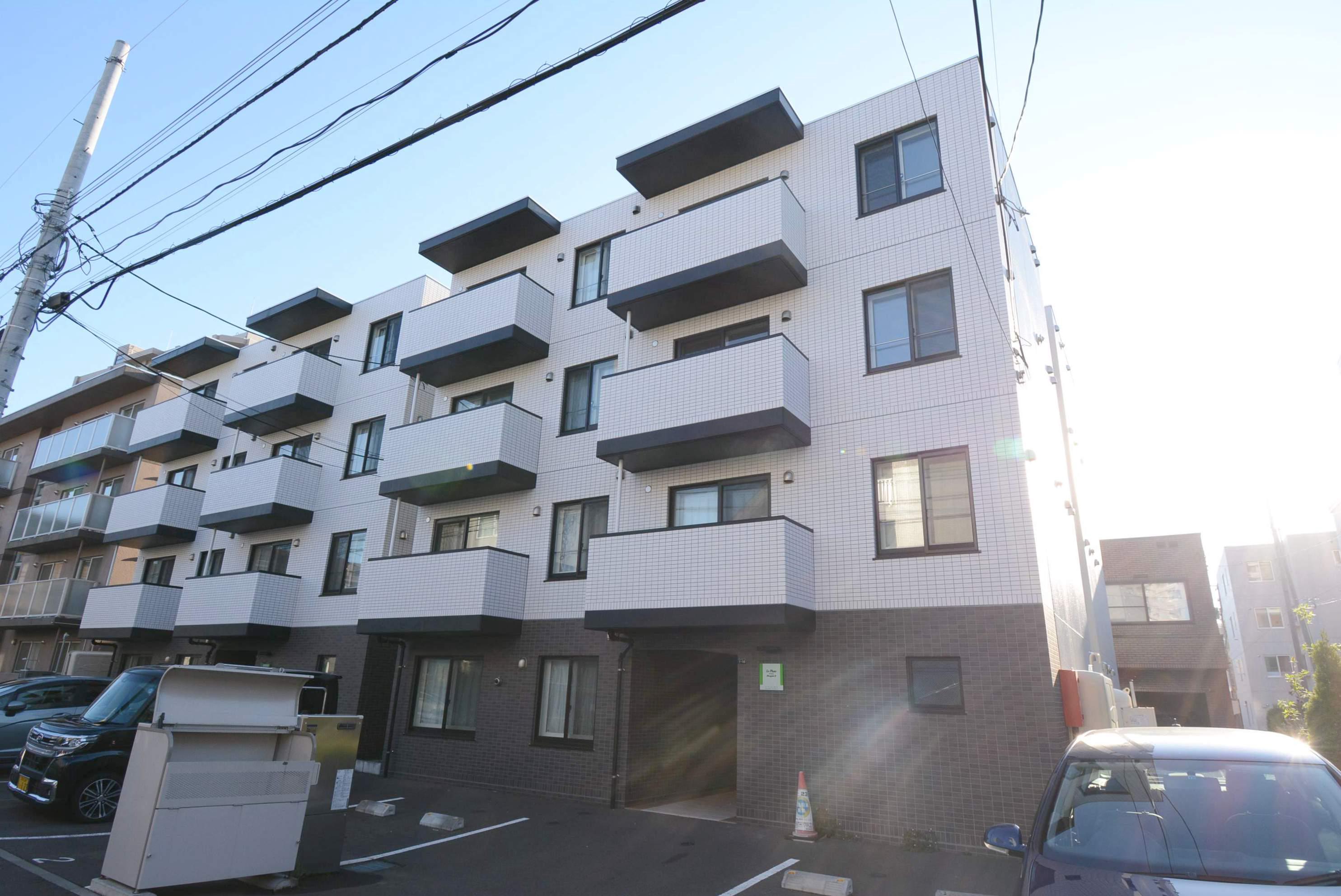 ルファール平岸B