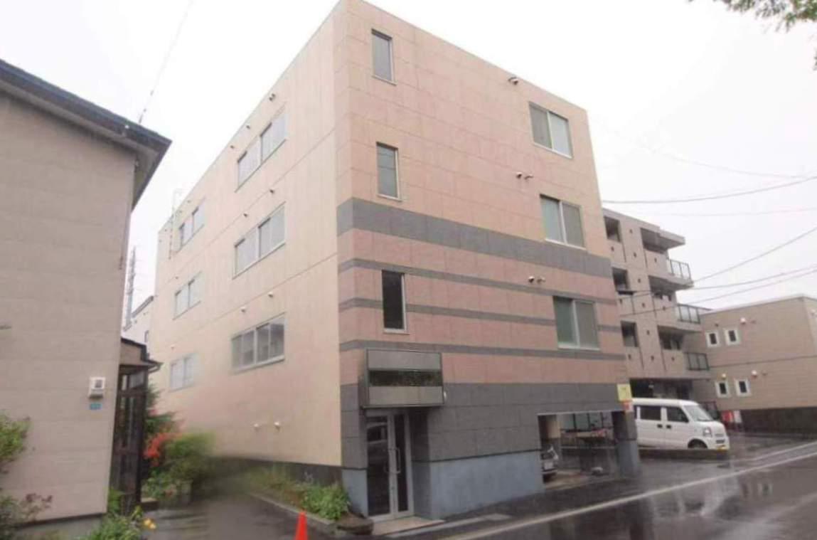 ベルヴィコート白石