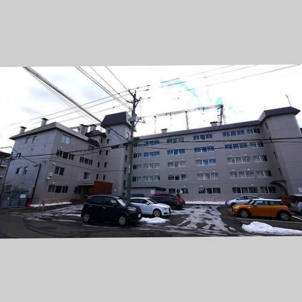 白石グランドハイツ