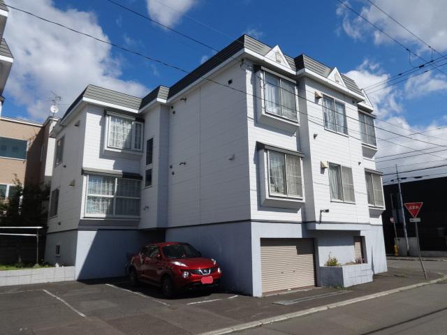 シェーンブルン八軒B