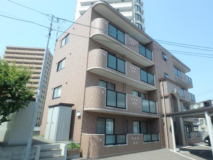 グランメールエスト