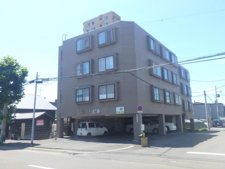 グランドビル(1DK/3階)