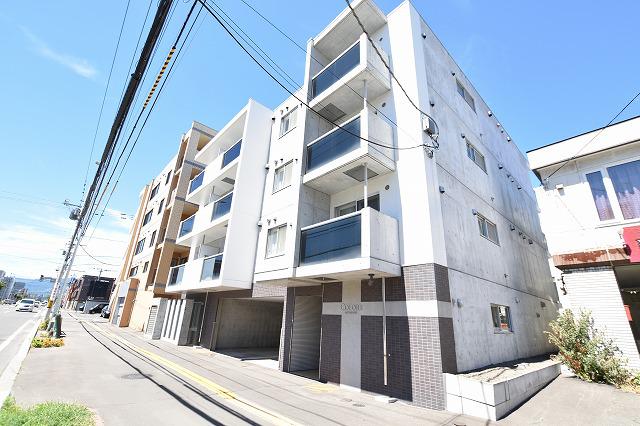 コローレ元町(1LDK/4階)