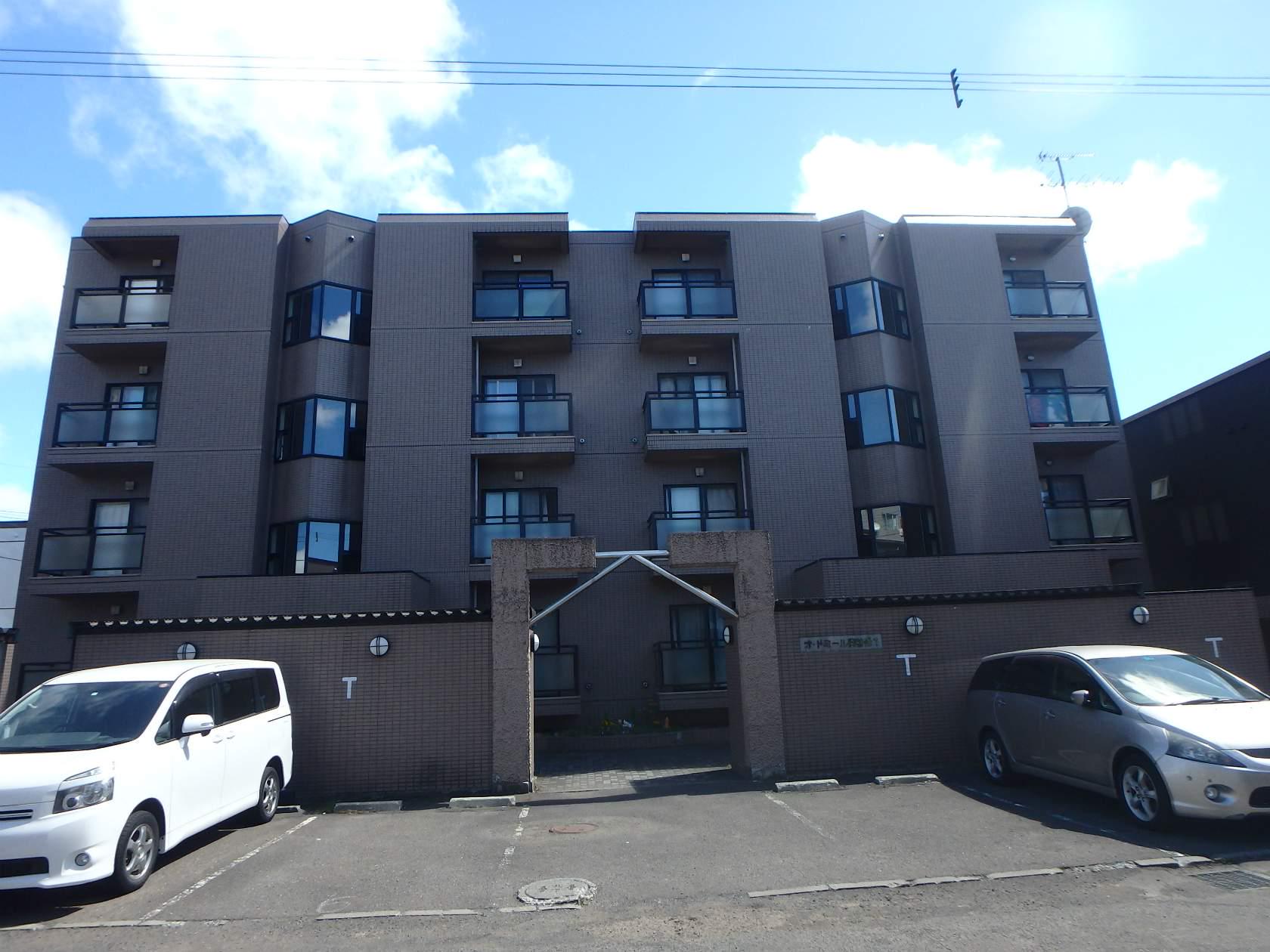 オ・ドミール美香保1