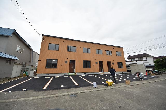 ＭＡＩＳＯＮ　ＤＥ　ＥＭＡ（メゾン・ドゥ・エマ）(3LDK)