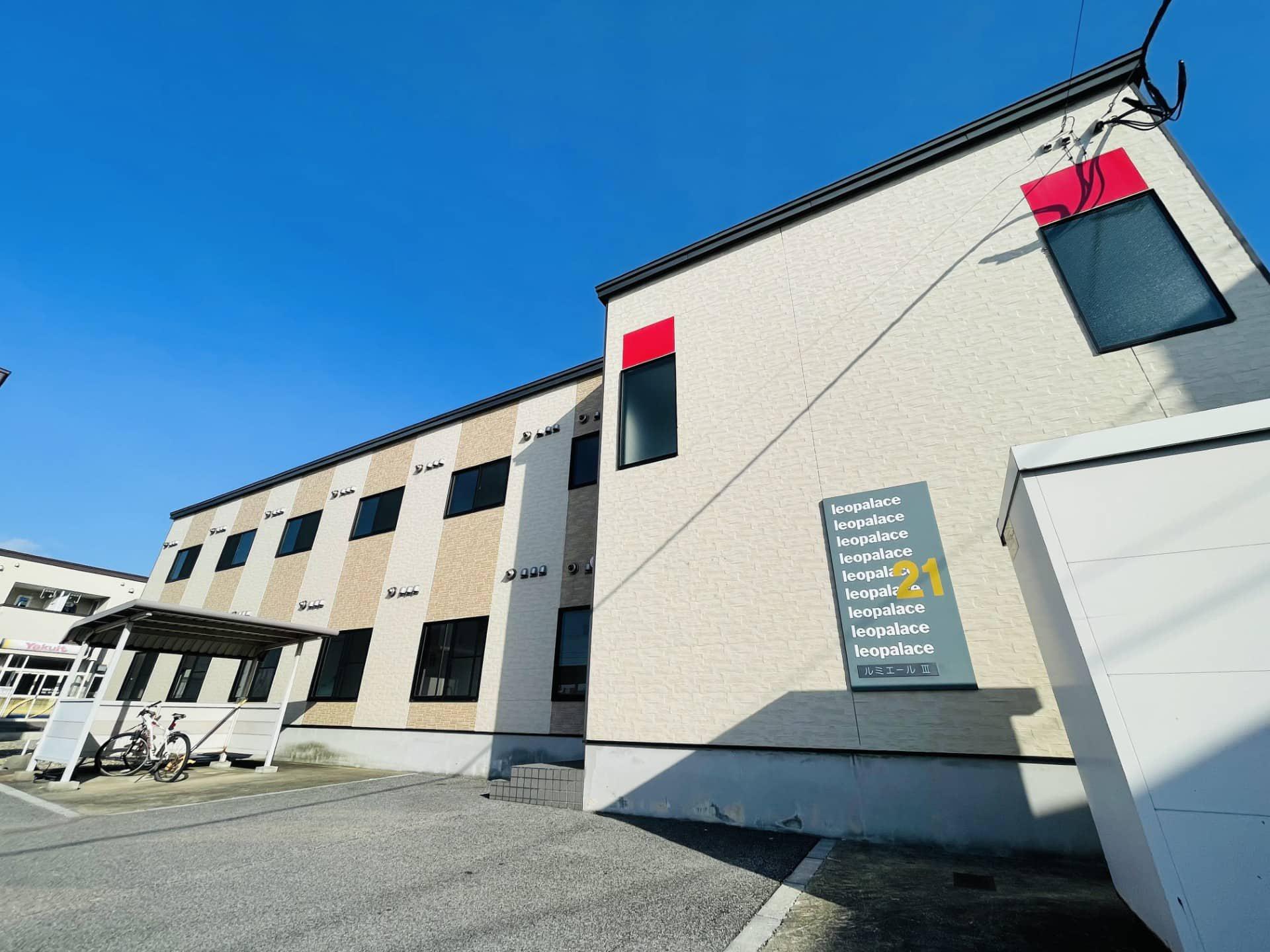 レオパレスルミエールⅢ(1K/2階)