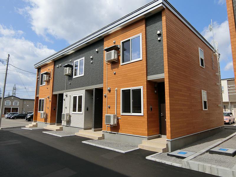 エルム プラシード 13号館