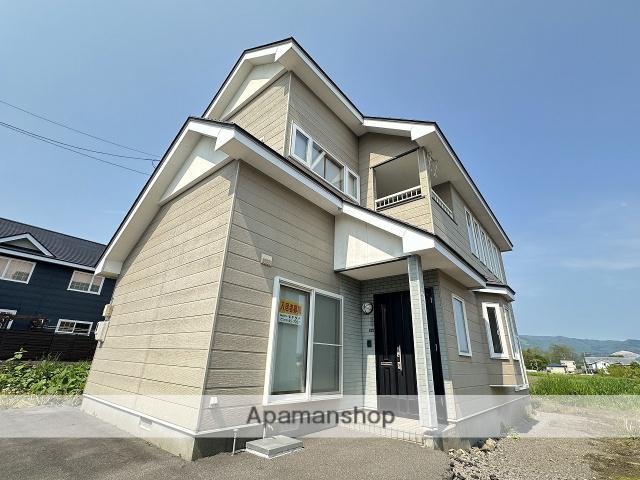 北海道北斗市 2階建 築31年
