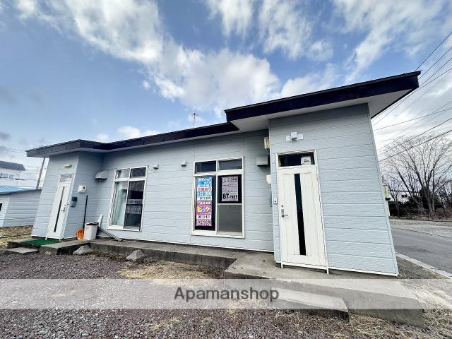 富岡町3丁目一棟二戸