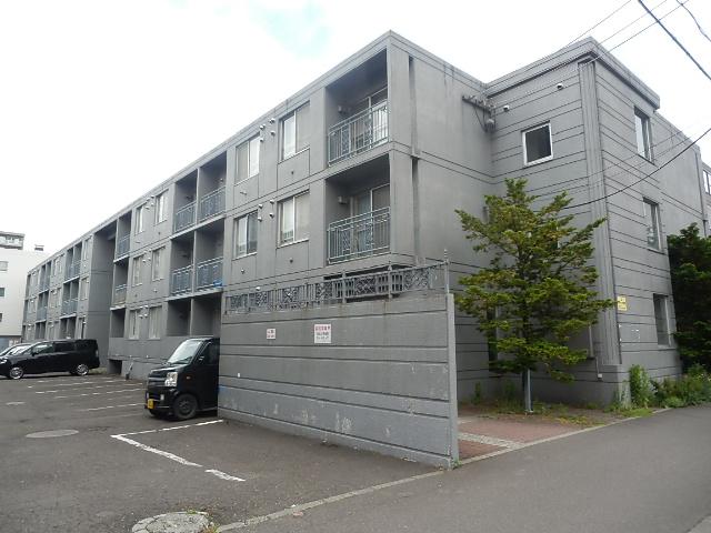 ダイアナ白石ヒルズ III(1DK/1階)