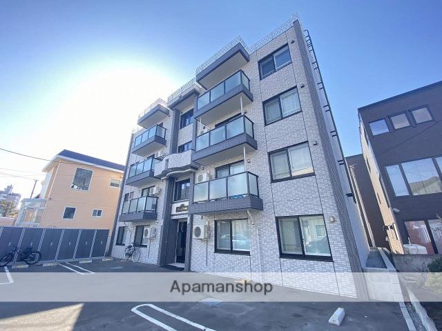 フリージア 栄通