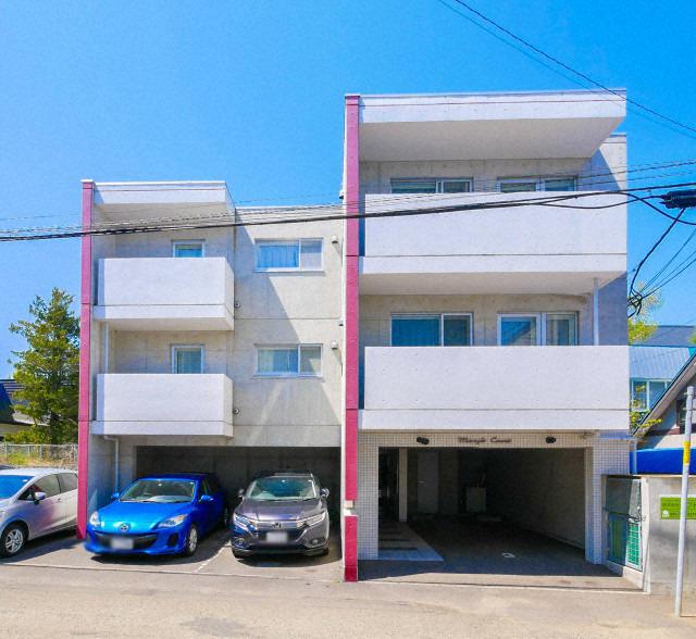 メニーズコートⅡ