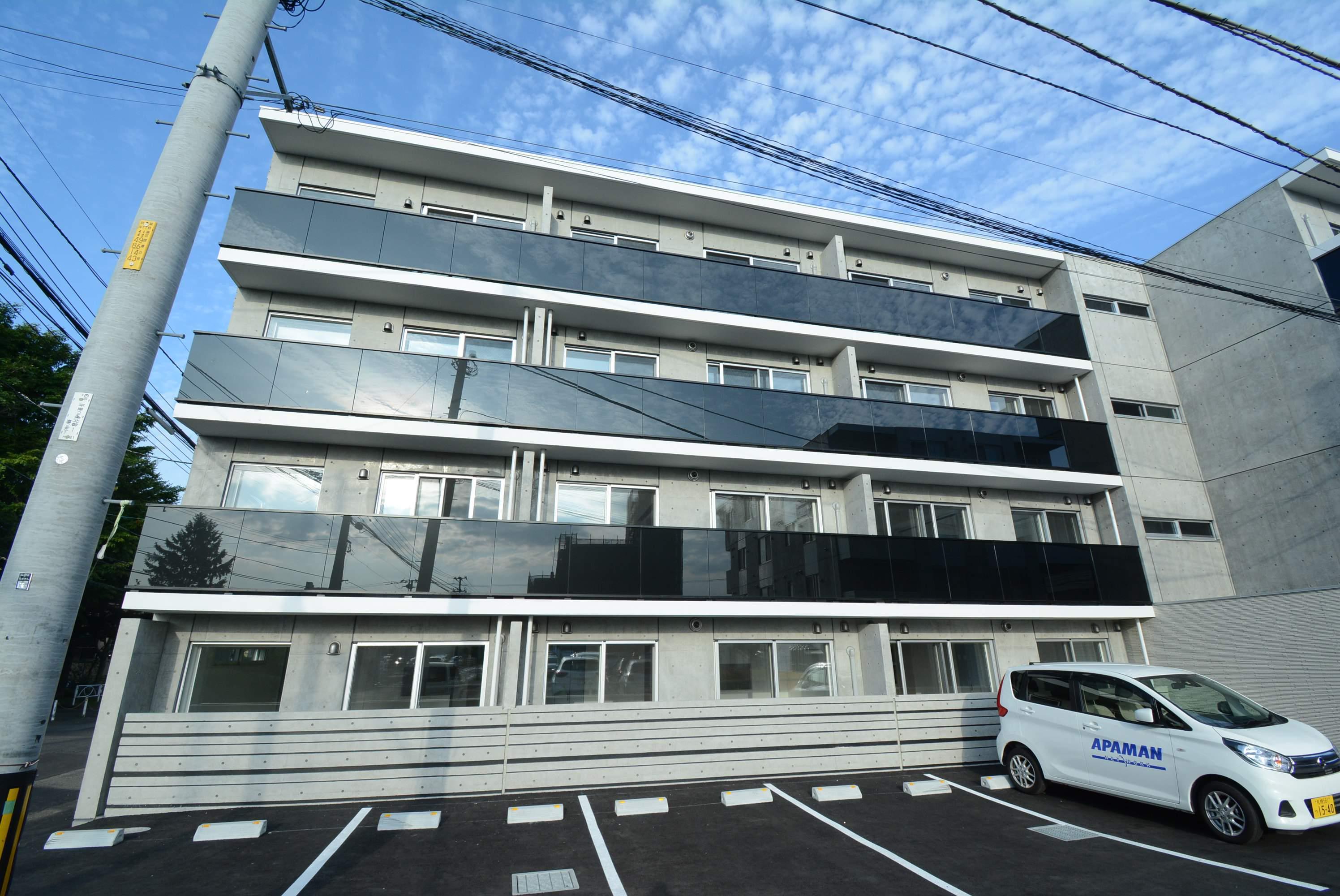 DOLCE VITA GAKUENMAE