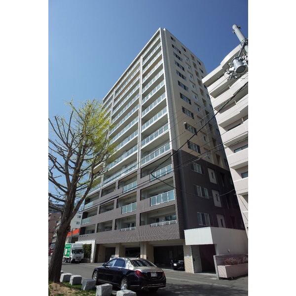 クリオ白石駅前