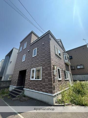 札幌市東西線 円山公園駅 徒歩15分 3階建 築26年