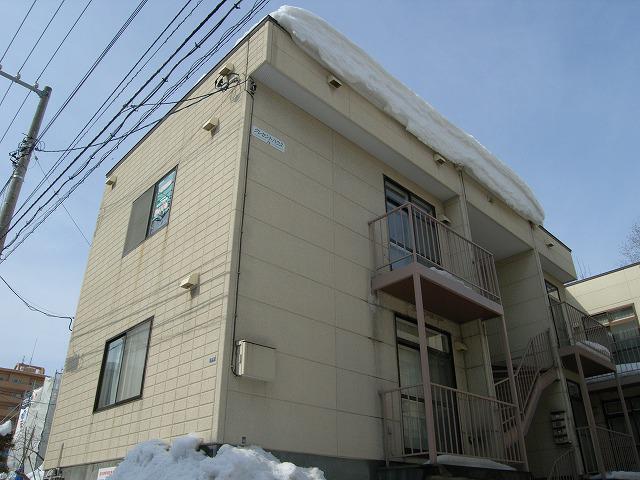 クレセントハウスA棟(1LDK/2階)