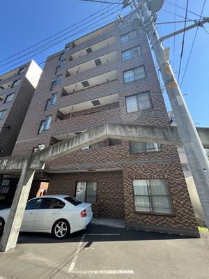 パークヒルズ中央K(1DK/1階)