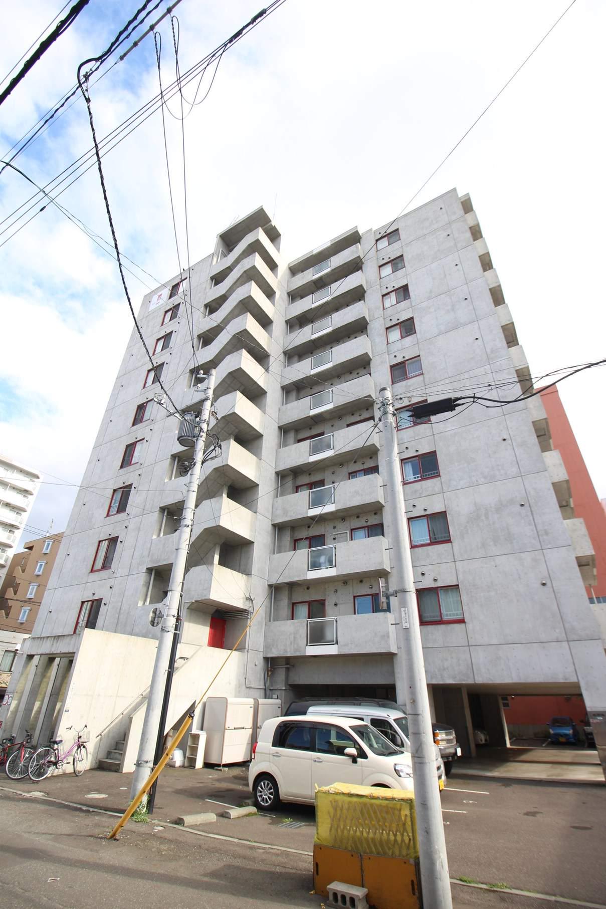 グランカーサ南11条