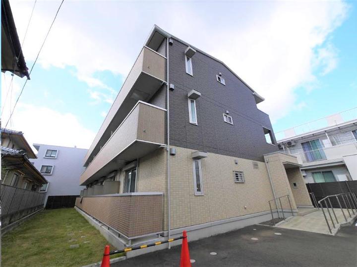 D-ROOM川内川前丁