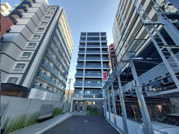 アロッジオ金剛