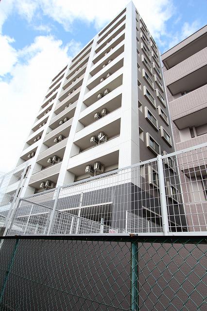 スクエア泉中央