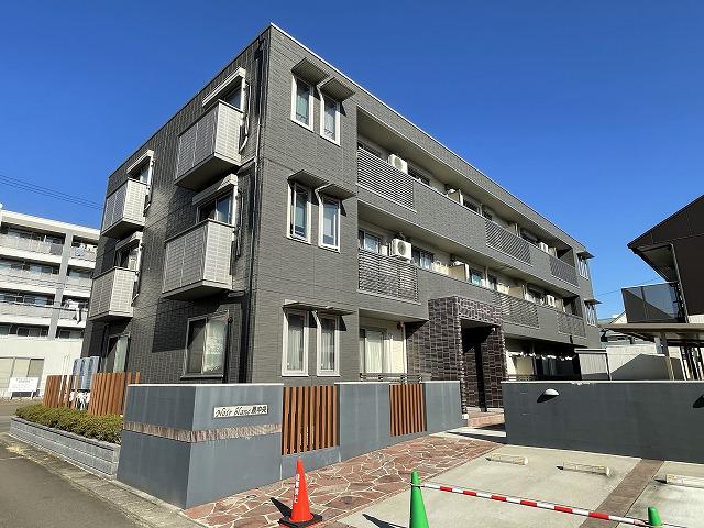 ノアールブラン泉中央