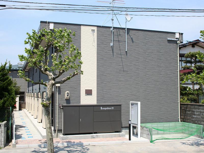 レオパレスラムール