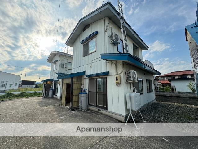 秋田県湯沢市西新町の戸建賃貸
