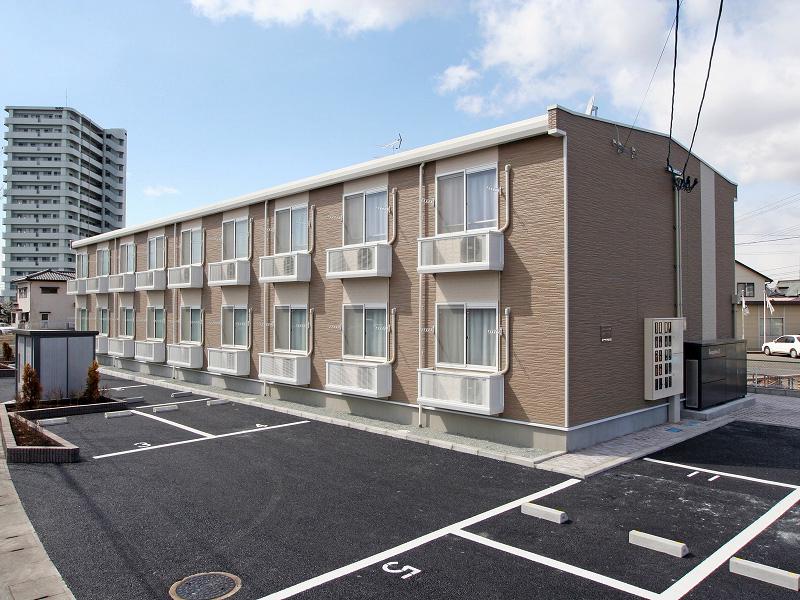 レオパレスサンフォレスト