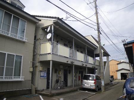 コーポツイン川元B