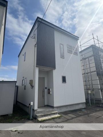 秋田県秋田市 2階建 築15年