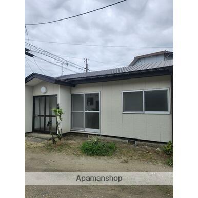 男鹿線 土崎駅 徒歩17分  築46年(2K)