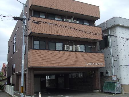 ラーク中町(1K/3階)