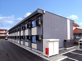 レオパレストレニア