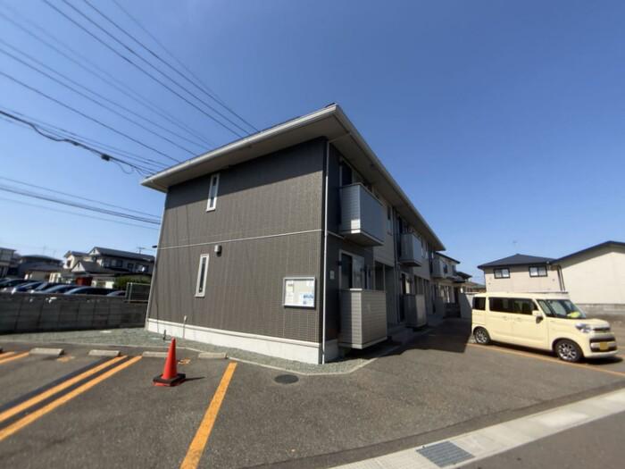秋田県秋田市 2階建 築11年