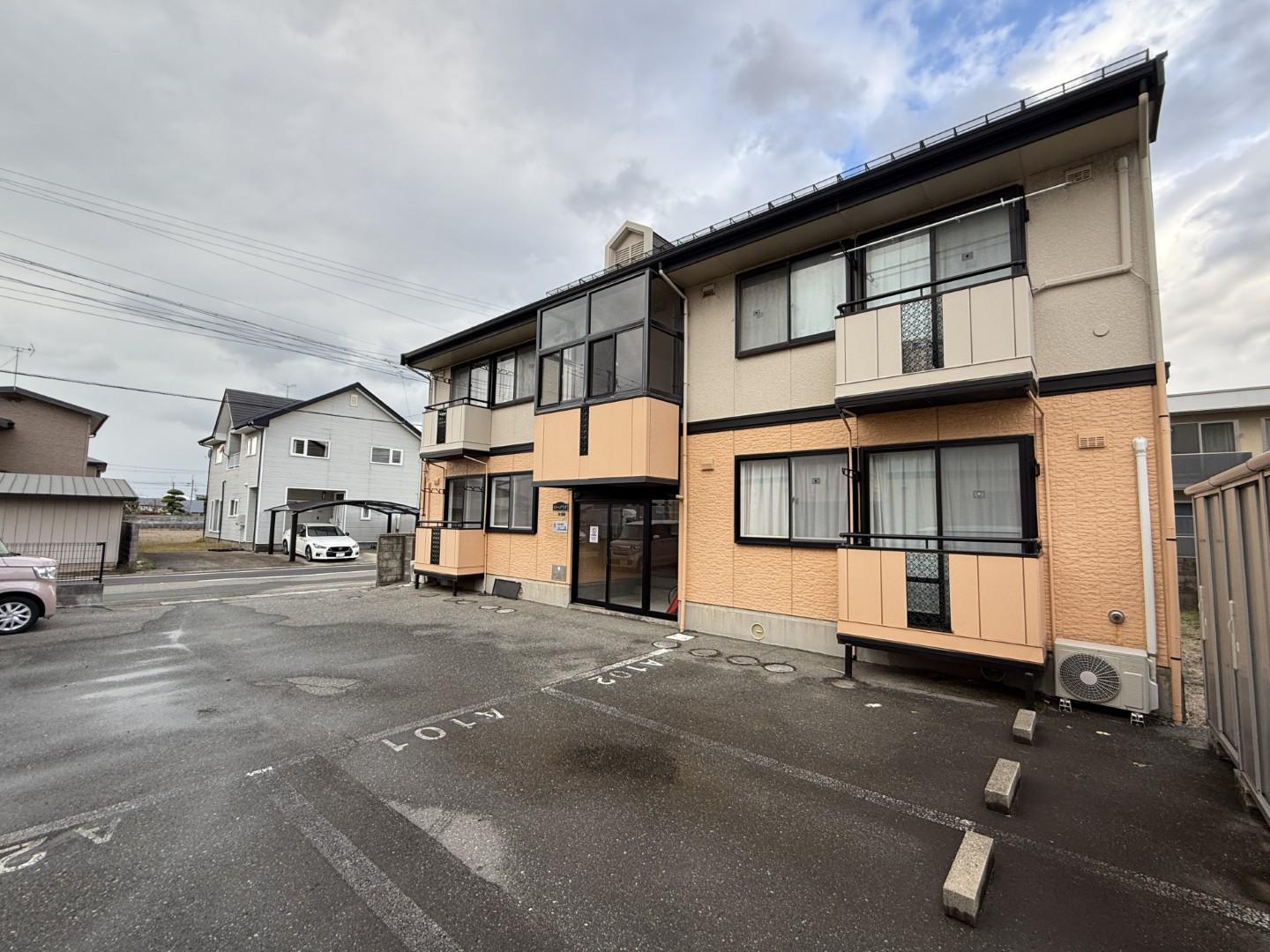 セジュールユウアイA(2DK/1階)