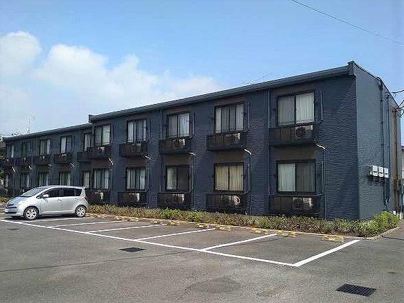 レオパレスアルコイリス