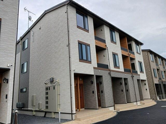 ヒカルサ土浦神立イーストⅠ(1LDK/1階)